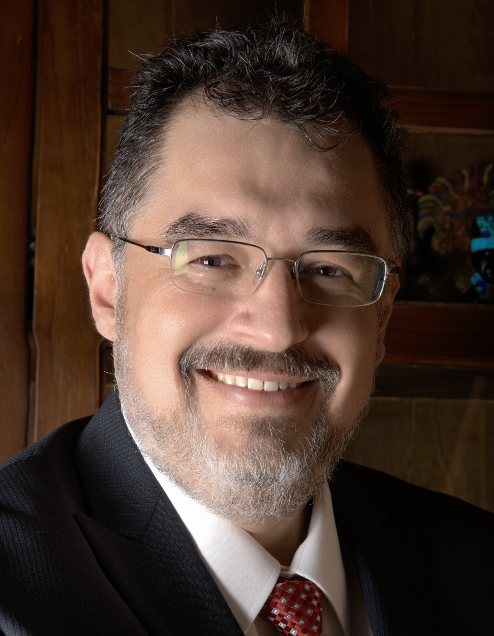 Mr Julio M Zapata