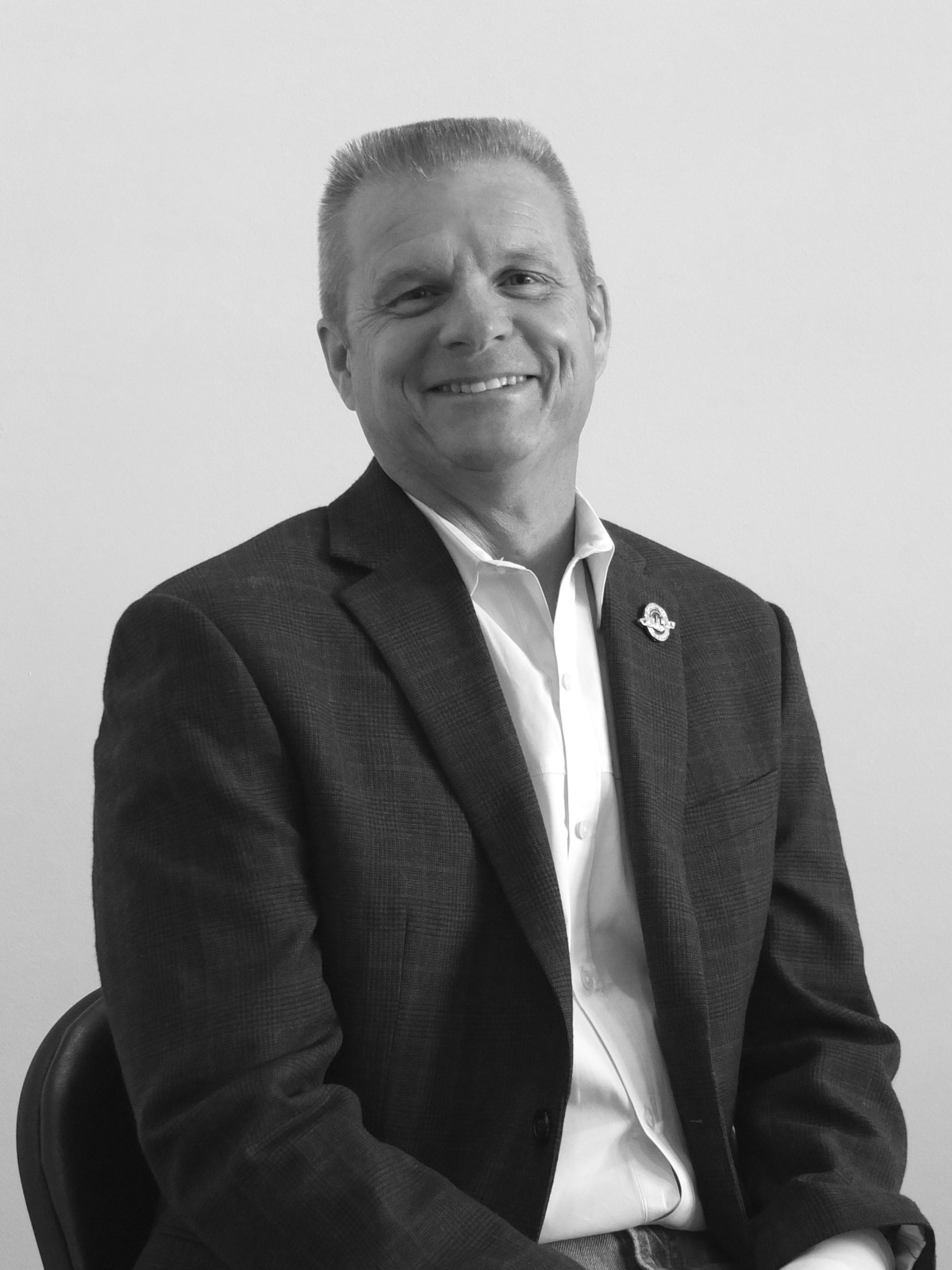 Mr Paul D Amrozowicz