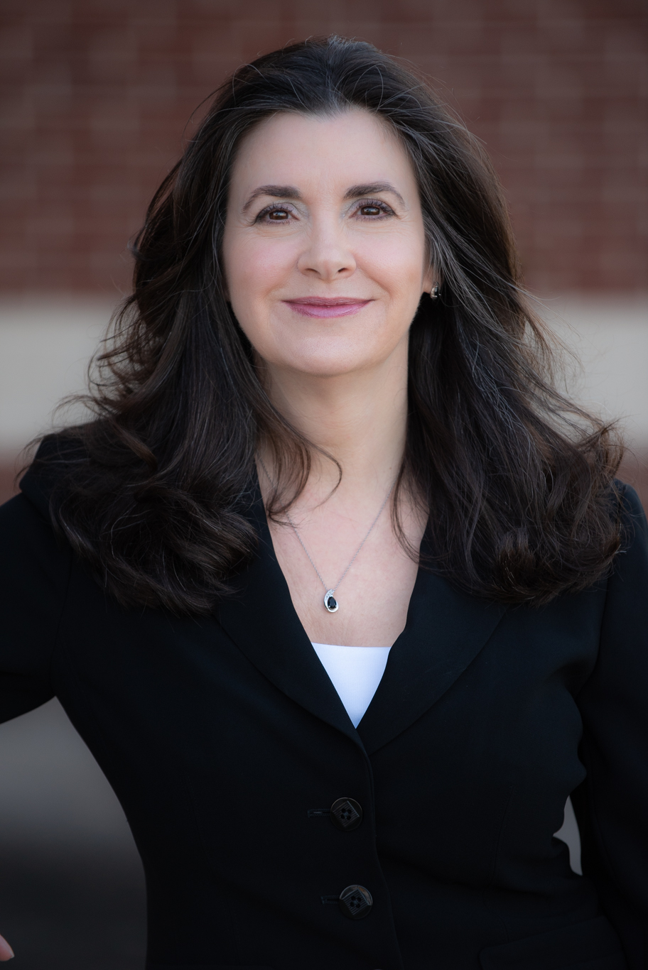 Ms Denise M Quinterri