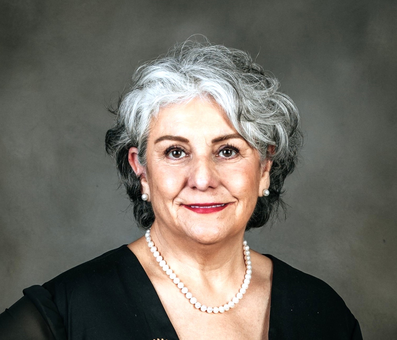 Ms Alicia Zermeno