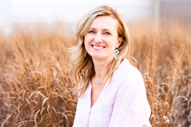 Ms Jennifer Knapp Riggs Esq