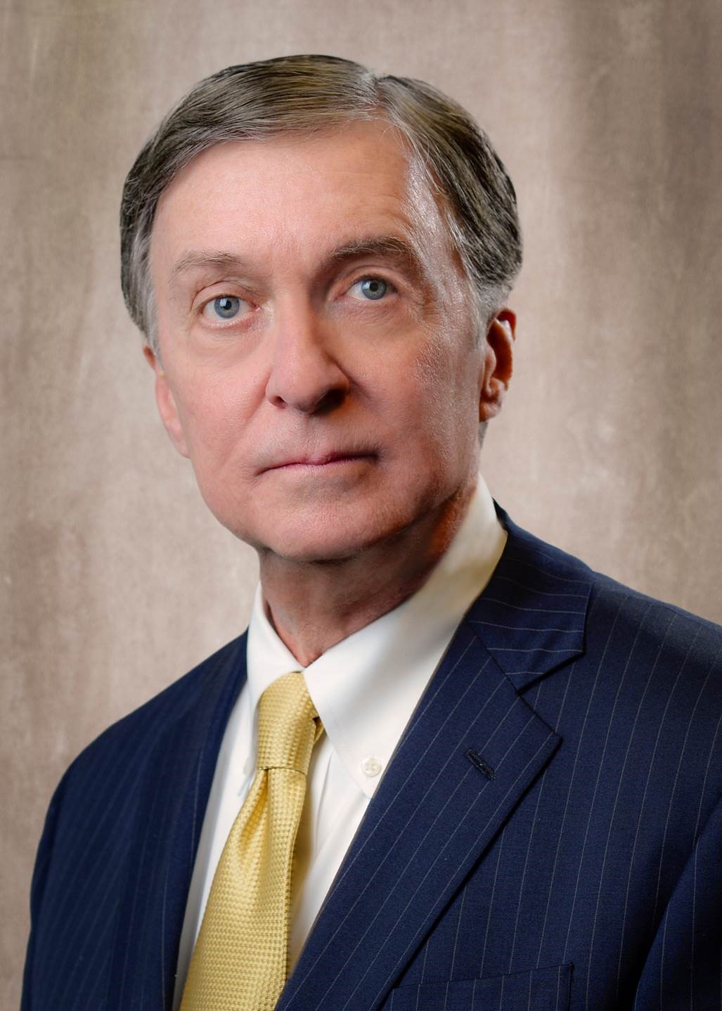 Mr David L Case