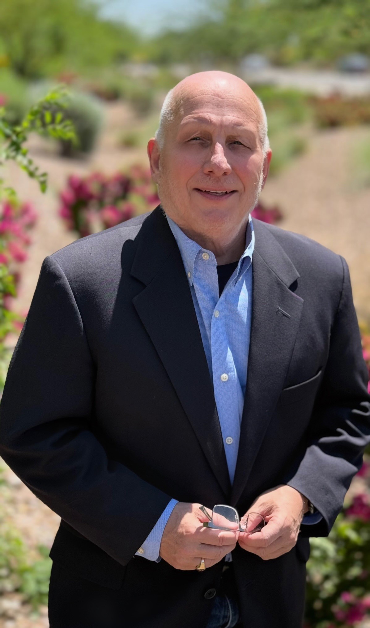 Mr William J Schrank