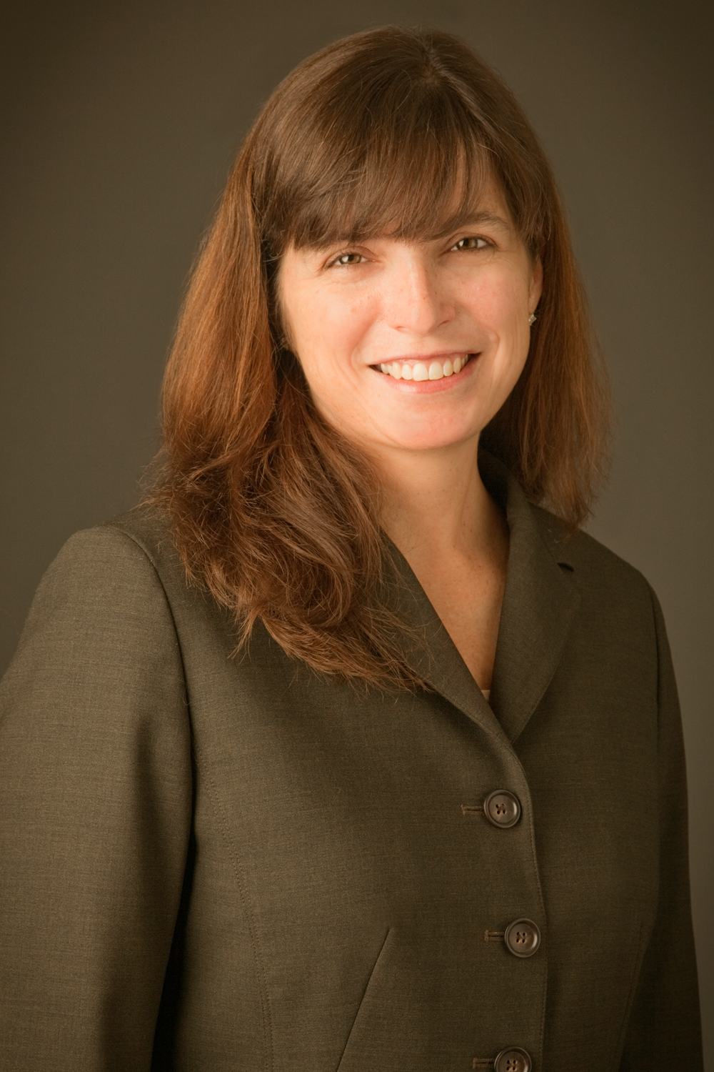 Ms Veronika Fabian