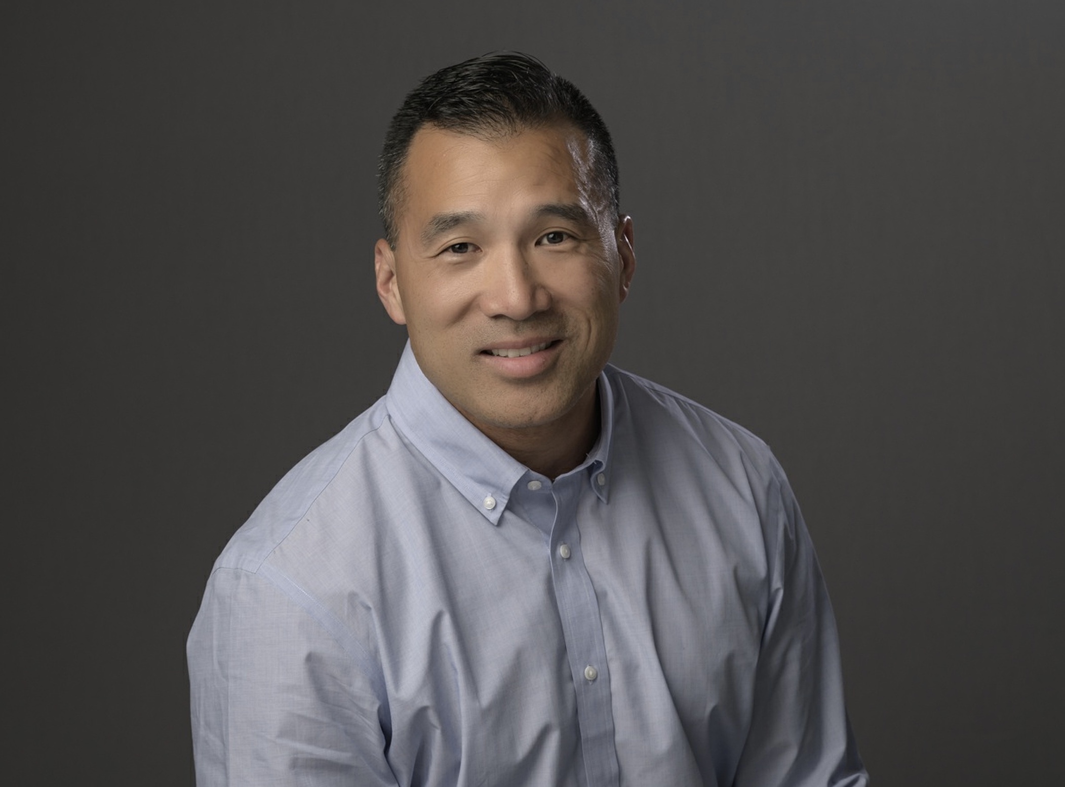 Mr James L Pak