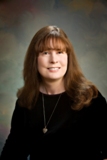 Ms Lisa M McKnight