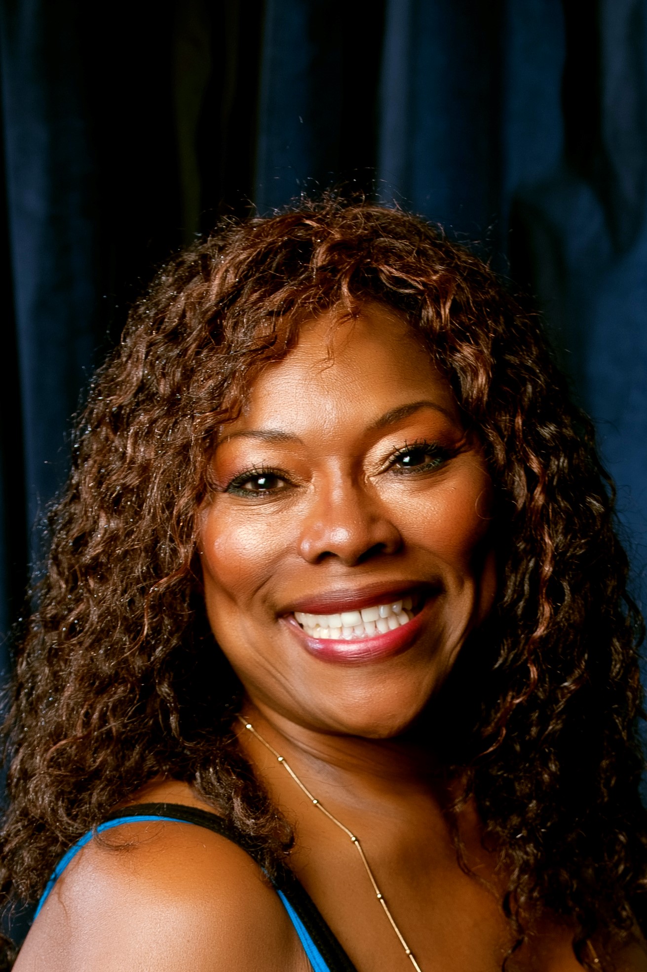 Ms Jeannette Woods