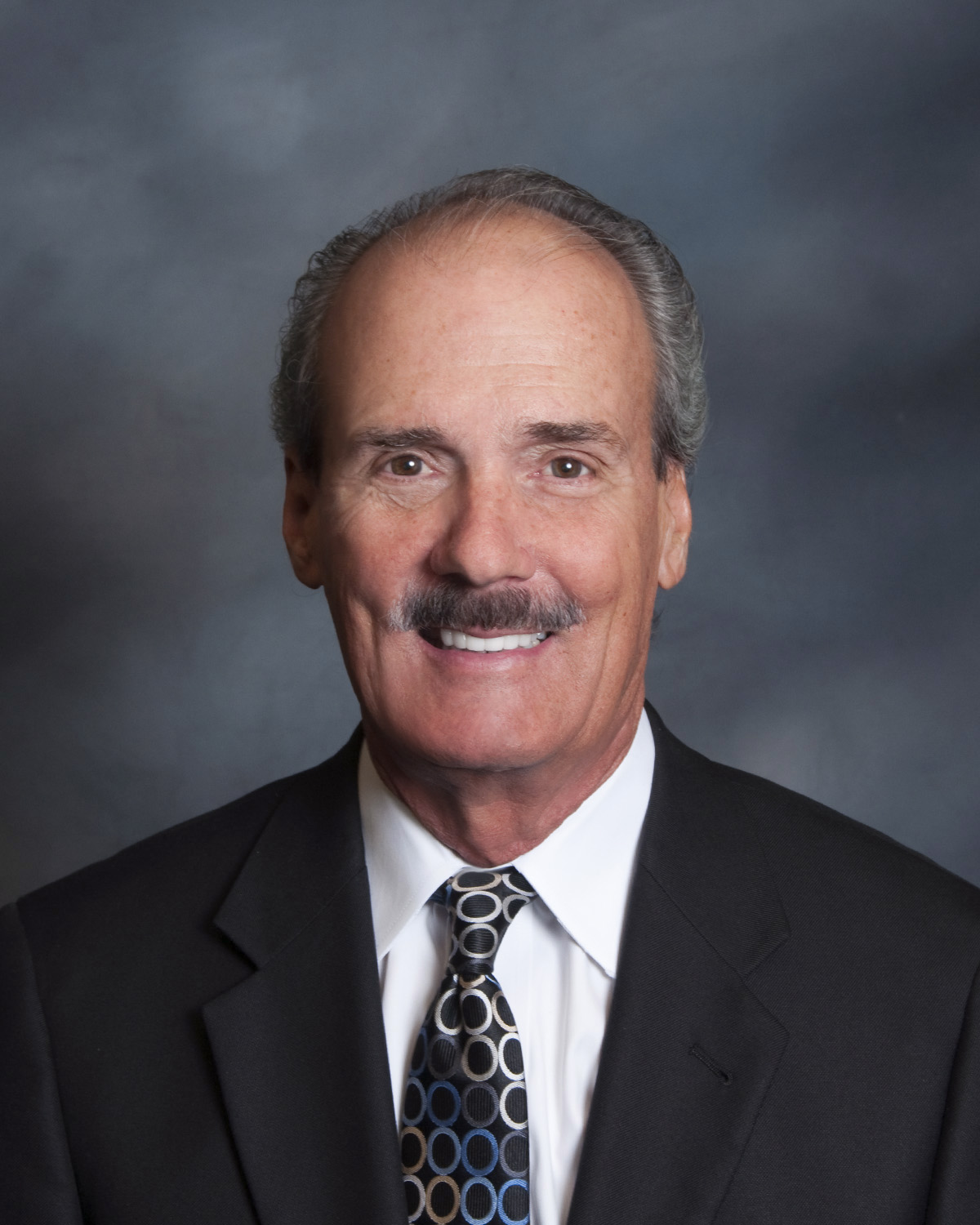 Mr Pat Derdenger