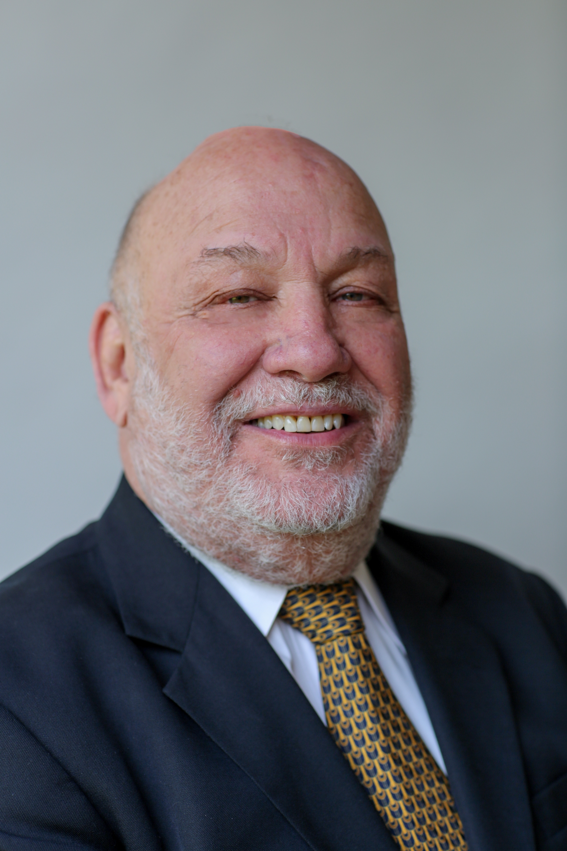 Mr Gary R Phillips Esq