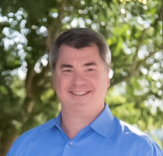 Mr Stephen J P Kupiszewski