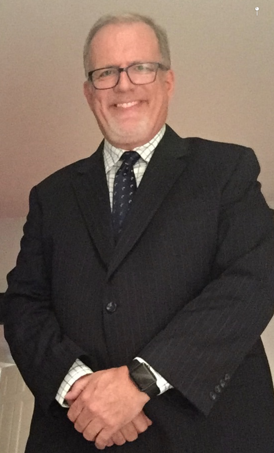 Mr Thomas R Stillwell